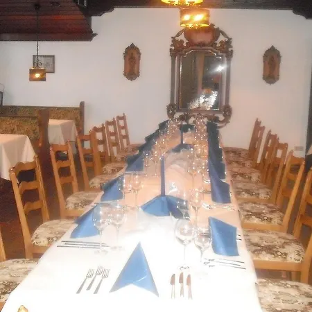 Hotel Weinhaus Liesertal 3*