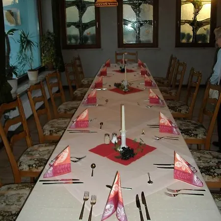 Hotel Weinhaus Liesertal Maring-Noviand