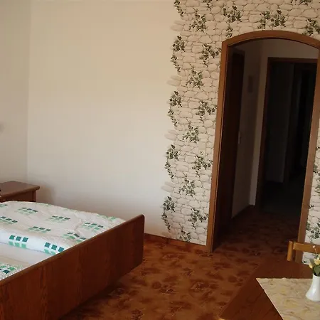 Hotel Weinhaus Liesertal
