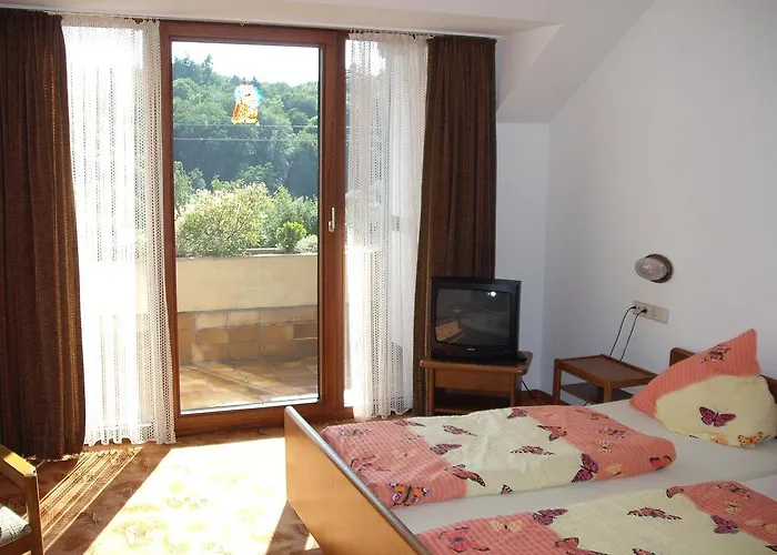 Weinhaus Liesertal مارينغ - نوفياند