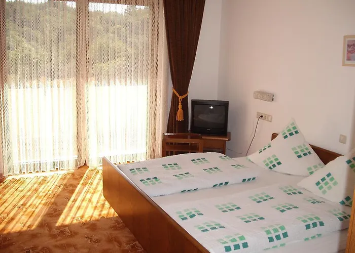 Weinhaus Liesertal مارينغ - نوفياند